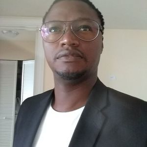 Meet your Posher, Edson evaristo